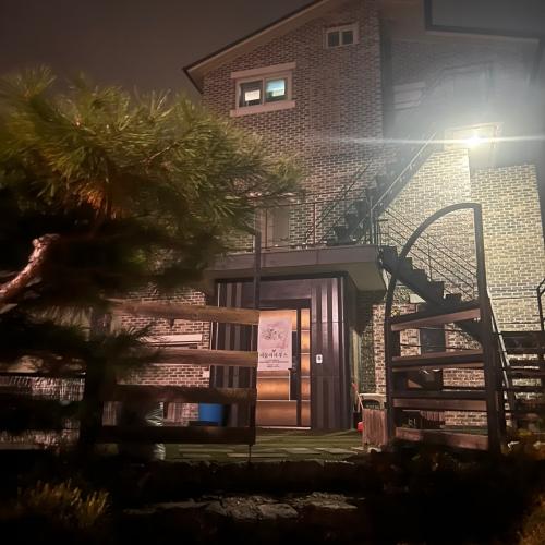 카페라떼크림 말티푸 4형제 가정분양합니당♥